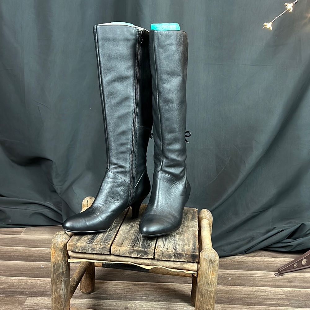 Naturalizer N5 Comfort Wide Shaft Boots - NWOT